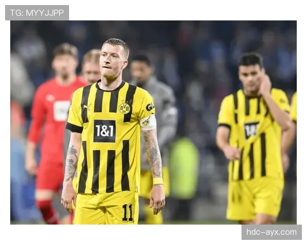 努涅斯红牌争议：判罚尺度与比赛影响解析